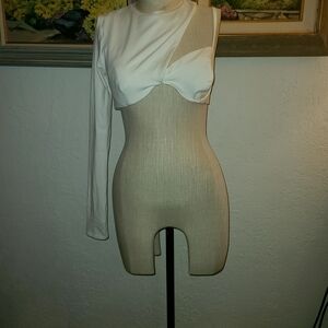 BCBGMaxAzria X Maeve REILLY White Asymmetrical Top